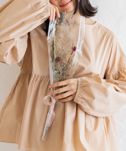 Mysa&Liina（ミーサリーナ）の「ペプラムコットンブラウス（シャツ/ブラウス・レディース・ブラック/ベージュ/オフホワイト/ブルー・M）」の3枚目の写真