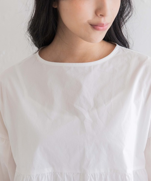 Mysa&Liina（ミーサリーナ）の「ペプラムコットンブラウス（シャツ/ブラウス・レディース・ブラック/ベージュ/オフホワイト/ブルー・M）」の15枚目の写真