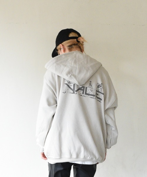 SUNNY SPORTS(サニースポーツ)の「SUNNY SPORTS / サニースポーツ YALE HUNDLING PULL HOODIE(パーカー・メンズ・サンドベージュ/ホワイト/サックスブルー・MEDIUM/LARGE)」の1枚目の写真