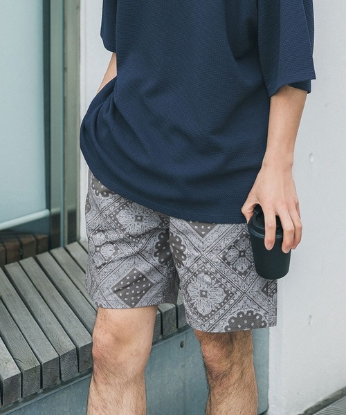 coca（coca）（コカ）の「バンダナプリントツイルハーフパンツ（その他パンツ・メンズ・ホワイト/カーキ/ブラック・M/L）」の3枚目の写真