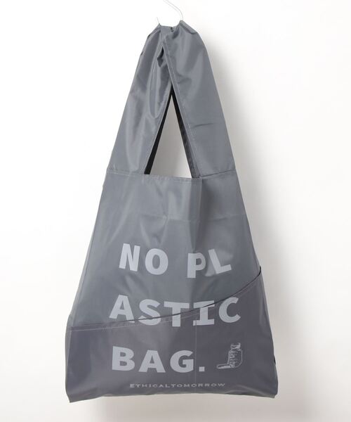 CASA FLINE（カーサフライン）の「【ETHICALTOMORROW】再生PETのBAGでNO PLASTICを叫ぶBAG（エコバッグ/サブバッグ・レディース・ホワイト/チャコールグレー/ライトグレー/ブラック/ネイビー/グレー/レッド/カーキ/オレンジ/ライトブルー/ブルー/ベージュ・FREE）」の15枚目の写真