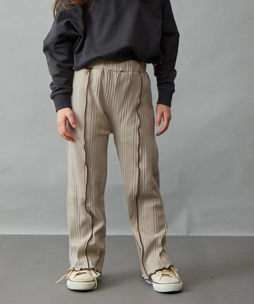 ＆yam（アンドヤム）の「配色メローランダムリブパンツ（その他パンツ・キッズ・ブルー/ブラック/ホワイト/ベージュ/グレー/オレンジ/グリーン/パープル・130-140cm/140-150cm/150-160cm/120-130cm/110-120cm）」の4枚目の写真