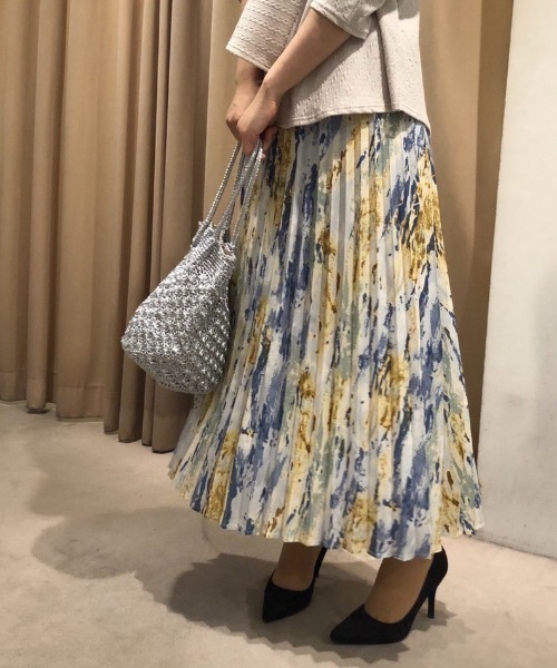 INTERPLANET（インタープラネット）の「カスレ柄プリーツスカート（スカート・レディース・ブルー/グリーン・FREE）」の2枚目の写真