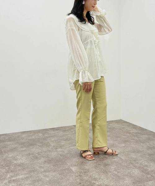 apres jour mignon（アプレジュールミニョン）の「ラメシアーラッフルブラウス 【ZOZOTOWN限定アイテム】（シャツ/ブラウス・レディース・ブラック/ベージュ/アイボリー・フリー/X-LARGE）」の18枚目の写真