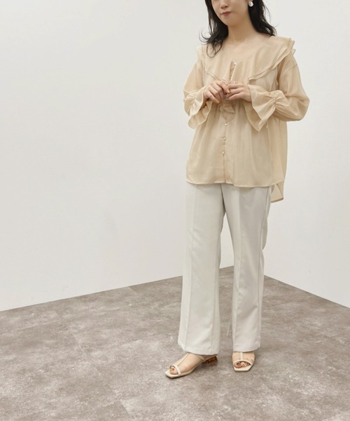 apres jour mignon（アプレジュールミニョン）の「ラメシアーラッフルブラウス 【ZOZOTOWN限定アイテム】（シャツ/ブラウス・レディース・ブラック/ベージュ/アイボリー・フリー/X-LARGE）」の7枚目の写真