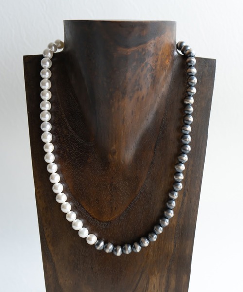 HERGO（ハーゴ）の「HERGO ハーゴ / Bicolor Pearl Necklace バイカラーパールネックレス / her-n011（ネックレス・メンズ・ホワイト×ブラック・FREE）」の6枚目の写真