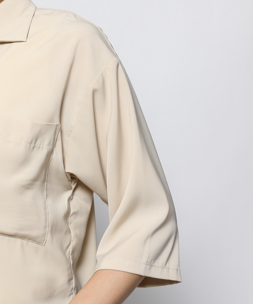 mysty woman（ミスティウーマン）の「サテン開襟シャツ 950562（シャツ/ブラウス・レディース・ベージュ/グレイッシュブルー/テラコッタ・FREE）」の13枚目の写真