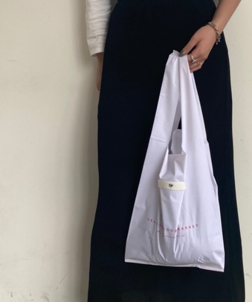 THEATRE PRODUCTS（シアタープロダクツ）の「SEA SIDE MARCHE BAG-Ｓ-（エコバッグ/サブバッグ・レディース・ブルー/ホワイト/ブラック・FREE）」の5枚目の写真