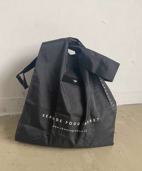 THEATRE PRODUCTS（シアタープロダクツ）の「SEA SIDE MARCHE BAG-Ｓ-（エコバッグ/サブバッグ・レディース・ブルー/ホワイト/ブラック・FREE）」の11枚目の写真