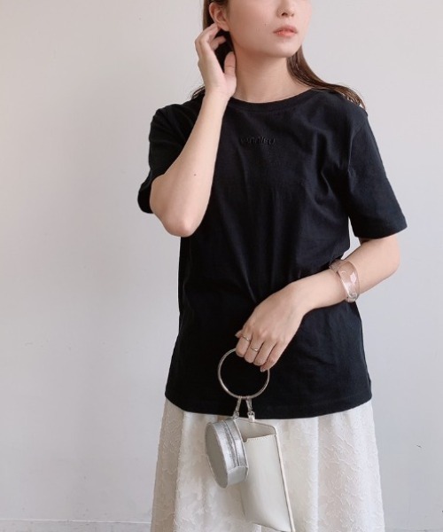VANNIE U(ヴァニーユー)の「ぷっくりミニ刺繍ロゴTシャツ(Tシャツ/カットソー・レディース・ホワイト/ブラック・FREE)」の15枚目の写真