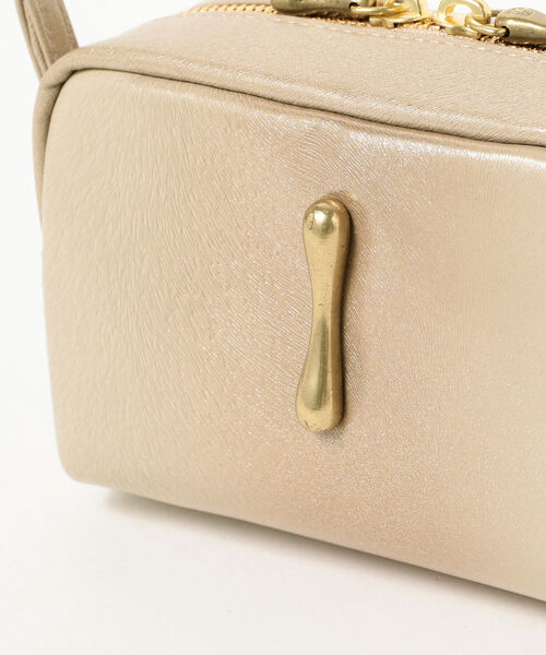 Demi-Luxe BEAMS(デミルクス ビームス)の「TOFF&LOADSTONE / レヴュー メタリックミンク ミニショルダーバッグ(ショルダーバッグ・レディース・ホワイト系その他6・ONE SIZE)」の11枚目の写真