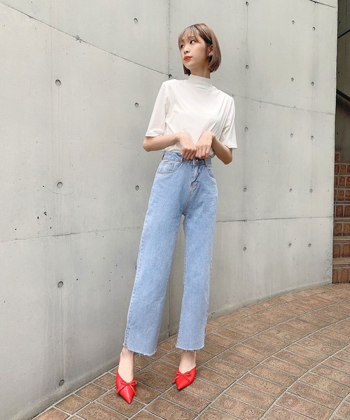 Voyage titty&Co.PETIT（ボヤージュティティアンドコープチ）の「【Voyage titty&Co.】スリットデニムパンツ（デニムパンツ・レディース・ライトブルー・SMALL/MEDIUM）」の4枚目の写真