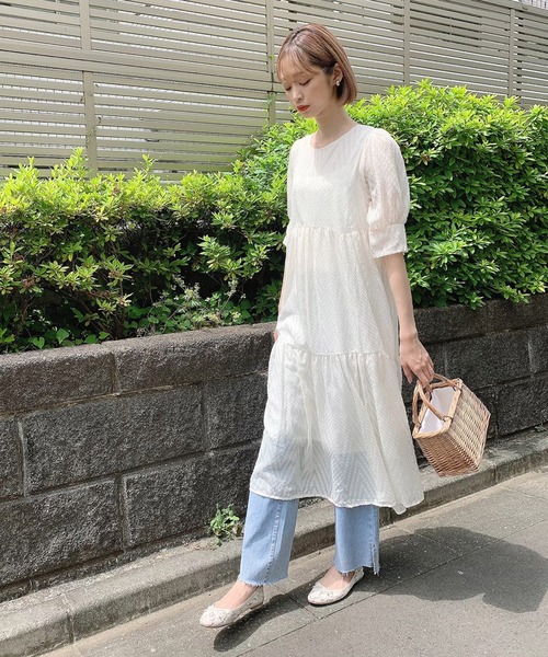 Voyage titty&Co.PETIT（ボヤージュティティアンドコープチ）の「【Voyage titty&Co.】スリットデニムパンツ（デニムパンツ・レディース・ライトブルー・SMALL/MEDIUM）」の20枚目の写真