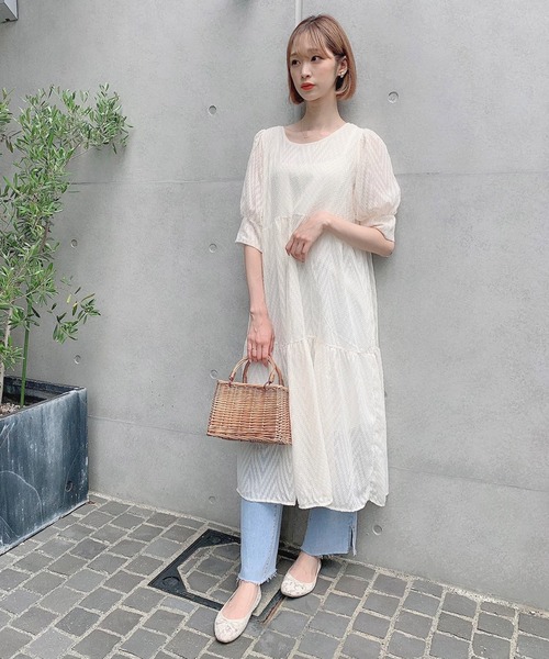 Voyage titty&Co.PETIT（ボヤージュティティアンドコープチ）の「【Voyage titty&Co.】スリットデニムパンツ（デニムパンツ・レディース・ライトブルー・SMALL/MEDIUM）」の21枚目の写真