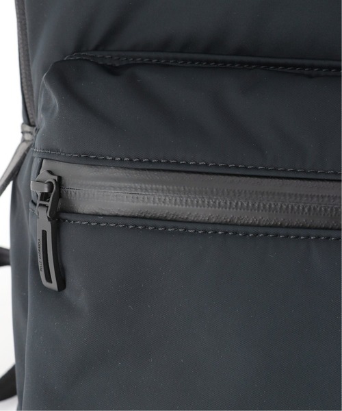 EDIFICE（エディフィス）の「【PELLE MORBIDA / ペッレ モルビダ】ナイロンデイパック（バックパック/リュック・メンズ・チャコールグレー/ネイビー・FREE）」の15枚目の写真