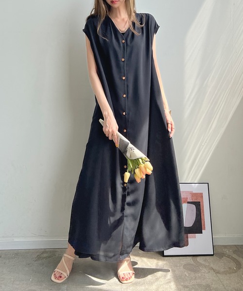 Futier land（フューティアランド）の「ショルダータックロングワンピース（ワンピース・レディース・グレー系その他/レッド/ターコイズブルー/ブラック/ロイヤルブルー/グリーン/ライトパープル/ライトブラウン/グリーン系その他・FREE）」の16枚目の写真