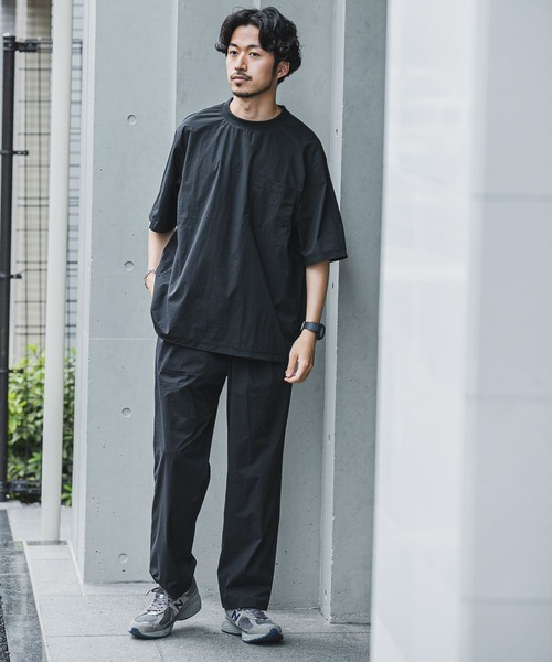 URBAN RESEARCH（アーバンリサーチ）の「AIR NYLON イージーパンツ（その他パンツ・メンズ・ブラック/ベージュ系その他・MEDIUM/LARGE）」の7枚目の写真