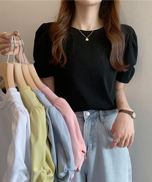 Lea sienna(リーシェンナ)の「パフスリーブのシンプルカットソー(Tシャツ/カットソー・レディース・ホワイト/ブラック/ピンク/イエロー/ブルー・ONESIZE)」の10枚目の写真