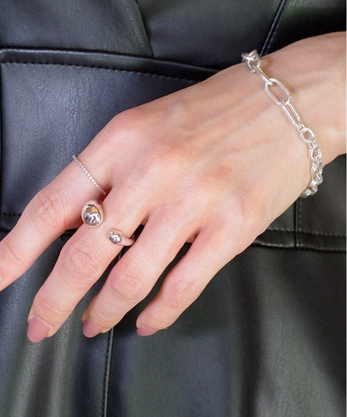 SIGNAL（シグナル）の「【SIGNAL/シグナル】Bold Line Ring / ボールドラインリング（リング・レディース・シルバー/ゴールド・#11）」の4枚目の写真