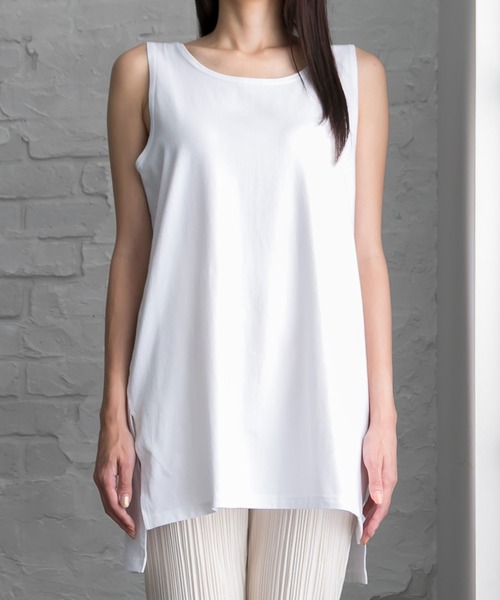 Newlyme(ニューリーミー)の「サイドスリットインナータンクトップ(タンクトップ・レディース・ホワイト/ブラック・MEDIUM/LARGE)」の15枚目の写真