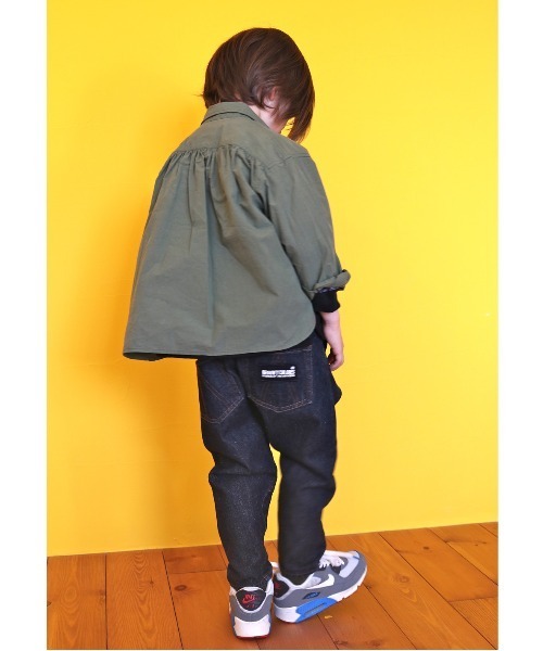 GROOVY COLORS(グルービーカラーズ)の「ムライトデニム ツイスト ロングパンツ(デニムパンツ・キッズ・ネイビー/ブルー・100/110/120/90)」の8枚目の写真