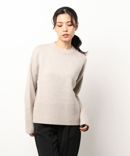 N.O.R.C by the line（ノークバイザライン）の「ウールカシミヤクルーネック（ニット/セーター・レディース・オフホワイト/トップグレー/ブラック/アッシュブラウン/ベージュ/ピンク・L/M/S）」の6枚目の写真