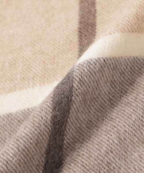 IENA（イエナ）の「【BEGG＆CO/ベグアンドコー 】LAMSWOOL ANGORA ストール◆（ストール/ショール・レディース・ブラック系その他/グレー系その他・FREE）」の5枚目の写真