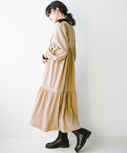 haco!(ハコ)の「重ね着して長ーーい季節着られる&大人もルンとできちゃう!キルティングがかわいいワンピース by que made me(ワンピース・レディース・ブラック/ベージュ・SMALL/MEDIUM/LARGE/X-LARGE)」の14枚目の写真