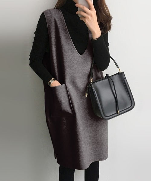 AMELY（エミリー）の「Vネックジャンパースカート（ジャンパースカート・レディース・チャコールグレー/ブラック/グリーン/ブルーグレー/グレー/ブラウン/グレー系その他・L/M）」の8枚目の写真