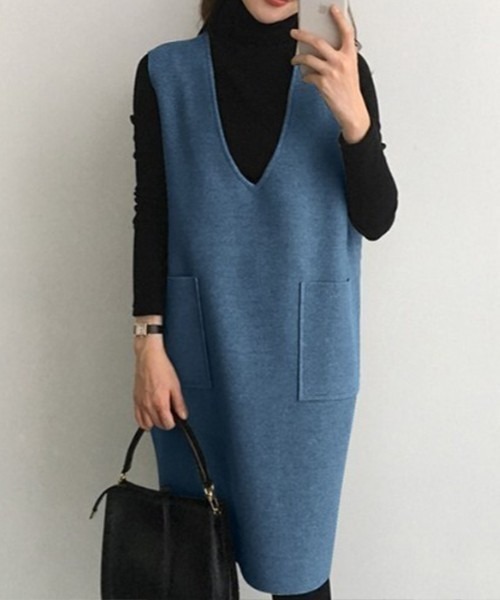 AMELY（エミリー）の「Vネックジャンパースカート（ジャンパースカート・レディース・チャコールグレー/ブラック/グリーン/ブルーグレー/グレー/ブラウン/グレー系その他・L/M）」の11枚目の写真