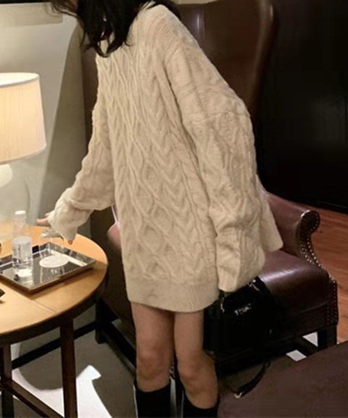 FRP（エフアールピー）の「YUGA  ローゲージニット　チュニックワンピース（ワンピース・レディース・ピンク/オフホワイト/ブラック/グレー・FREE）」の5枚目の写真