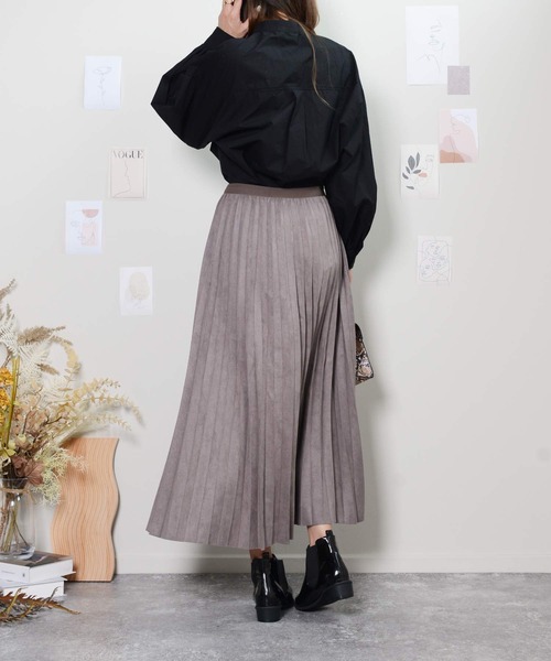 shopnikoniko(ショップニコニコ)の「プリーツスカート(スカート・レディース・ベージュ/ブラック/クリーム/ダークグレー・フリー)」の7枚目の写真