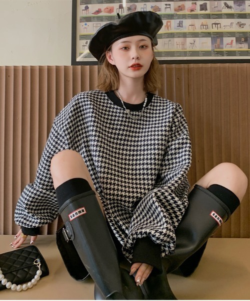 KOR（ケーオーアール）の「千鳥格子　ビッグシルエットプルオーバー（スウェット・レディース・ブラック/イエロー・FREE）」の2枚目の写真