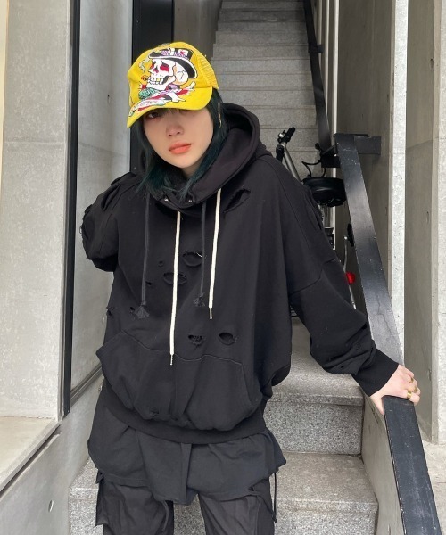 XU（エックスユー）の「【XU/エックスユー】damage hoodie/ダメージ フーディ ビッグサイズ オーバーサイズフーディ（パーカー・メンズ・ブラック/グレー・ONE SIZE）」の10枚目の写真