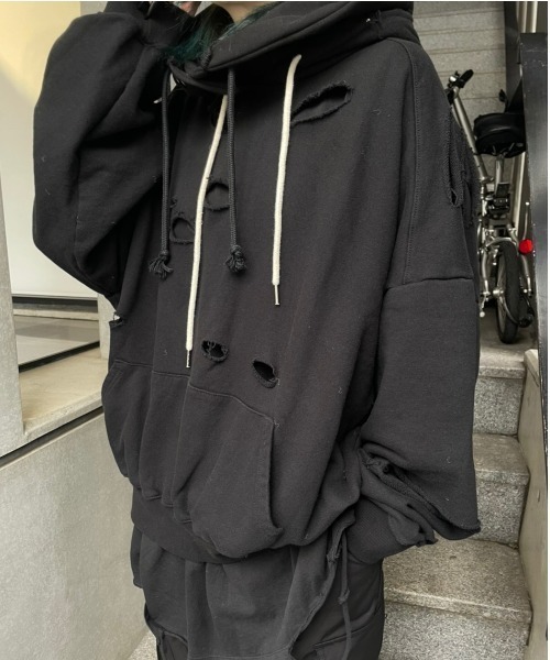 XU（エックスユー）の「【XU/エックスユー】damage hoodie/ダメージ フーディ ビッグサイズ オーバーサイズフーディ（パーカー・メンズ・ブラック/グレー・ONE SIZE）」の16枚目の写真