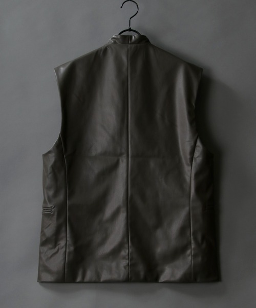 SITRY（シトリー）の「synthetic leather tailored vest/フェイクレザー テーラード ベスト（ベスト・メンズ・ブラック/ブラウン・M/L）」の12枚目の写真