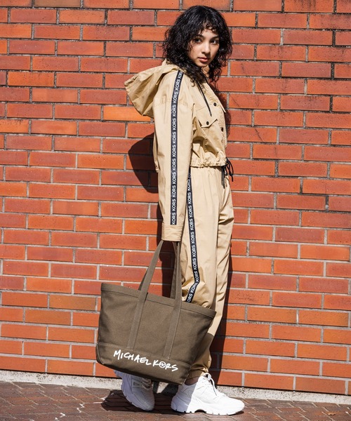 THE MICHAEL BAGキャンバストート ラージ　未使用 MICHAEL KORS（マイケルコース）の「THE MICHAEL BAG(ザ