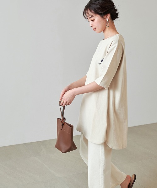 KANGOL EXTRA COMFORT（カンゴールエクストラコンフォート）の「【KANGOL EXTRA COMFORT(カンゴール　エクストラ　コンフォート)】ビックシルエット ロゴプリント ラウンドヘムチュニック（チュニック・レディース・ライトグレー/ライトベージュ/オフホワイト/ブラック・LL/M/L）」の19枚目の写真