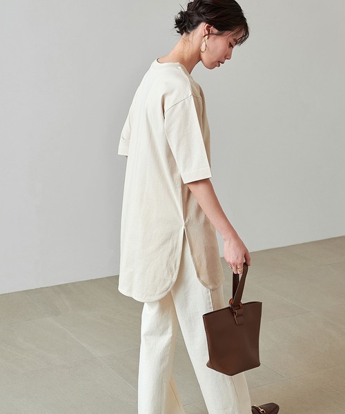 KANGOL EXTRA COMFORT（カンゴールエクストラコンフォート）の「【KANGOL EXTRA COMFORT(カンゴール　エクストラ　コンフォート)】ビックシルエット ロゴプリント ラウンドヘムチュニック（チュニック・レディース・ライトグレー/ライトベージュ/オフホワイト/ブラック・LL/M/L）」の13枚目の写真