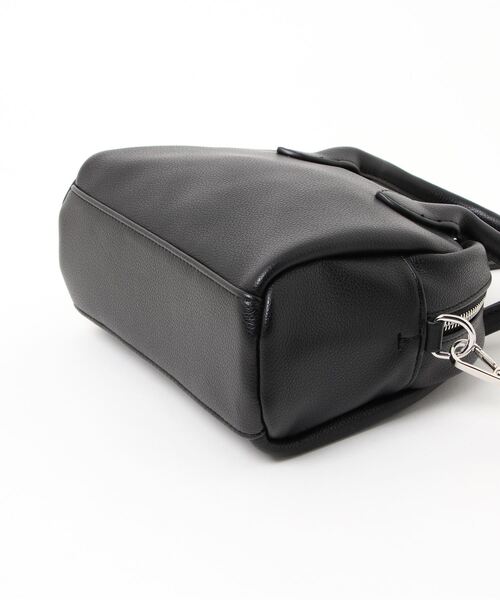 flower（フラワー）の「ライトクラシックバッグ（ショルダーバッグ・レディース・ブラック/アイボリー・FREE）」の21枚目の写真