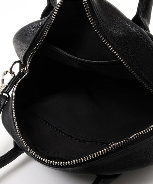 flower（フラワー）の「ライトクラシックバッグ（ショルダーバッグ・レディース・ブラック/アイボリー・FREE）」の22枚目の写真