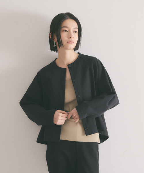 qualite(カリテ)の「《セットアップ対応》2WAYストレッチフォルムシャツ(シャツ/ブラウス・レディース・ブラック/ベージュ/ピンク・38/36)」の2枚目の写真