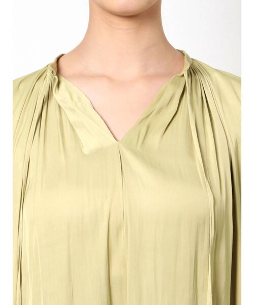 LAGUNAMOON(ラグナムーン)の「フレアカフカフタンブラウス(シャツ/ブラウス・レディース・ホワイト/チャコールグレー/ライトグリーン・FREE)」の8枚目の写真