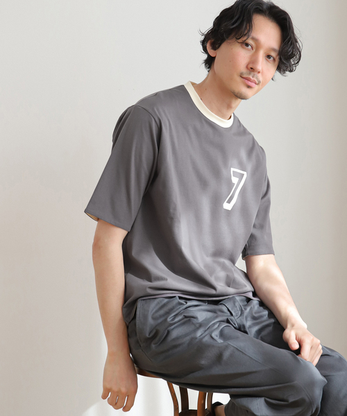 417 EDIFICE（フォーワンセブンエディフィス）の「【リバーシブル着用可能】ナンバリングカレッジTシャツ（Tシャツ/カットソー・メンズ・ベージュ/グレー/グリーン・SMALL/MEDIUM/LARGE）」の6枚目の写真