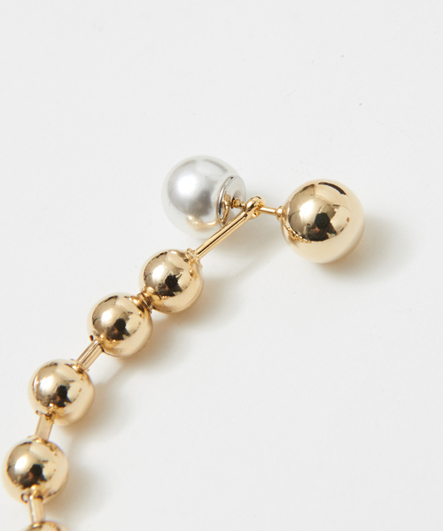 qualite（カリテ）の「ミックスボールチェーンピアス（ピアス（両耳用）・レディース・ゴールド・フリー）」の4枚目の写真