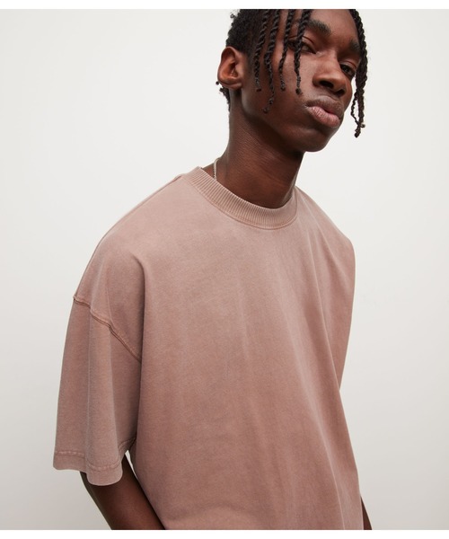 ALLSAINTS(オールセインツ)の「KYAN ORGANIC COTTON T-SHIRT | KYAN オーガニック コットン Tシャツ(Tシャツ/カットソー・メンズ・ピンク系・S/XS/M)」の3枚目の写真