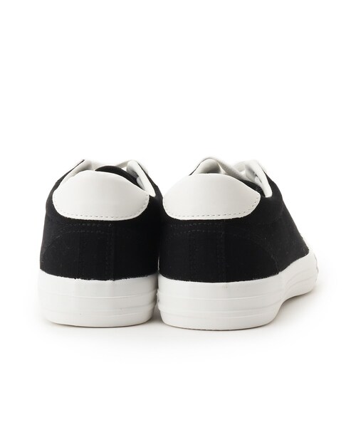 SHOO・LA・RUE（シューラルー）の「◆キャップトゥローカットスニーカー（スニーカー・レディース・オフホワイト/ブラック/サンドベージュ・25/35/45/50）」の7枚目の写真