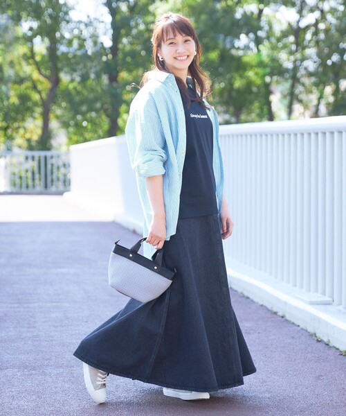 SHOO・LA・RUE（シューラルー）の「◆キャップトゥローカットスニーカー（スニーカー・レディース・オフホワイト/ブラック/サンドベージュ・25/35/45/50）」の14枚目の写真