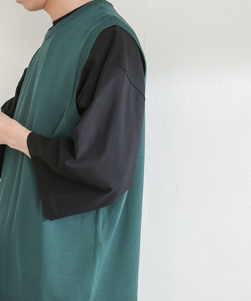 SENSE OF PLACE by URBAN RESEARCH（センスオブプレイスバイアーバンリサーチ）の「クルーネックニットベスト（ベスト・メンズ・ライトベージュ/グリーン/ブラック・LARGE/MEDIUM）」の4枚目の写真