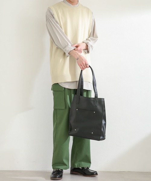 SENSE OF PLACE by URBAN RESEARCH（センスオブプレイスバイアーバンリサーチ）の「クルーネックニットベスト（ベスト・メンズ・ライトベージュ/グリーン/ブラック・LARGE/MEDIUM）」の19枚目の写真